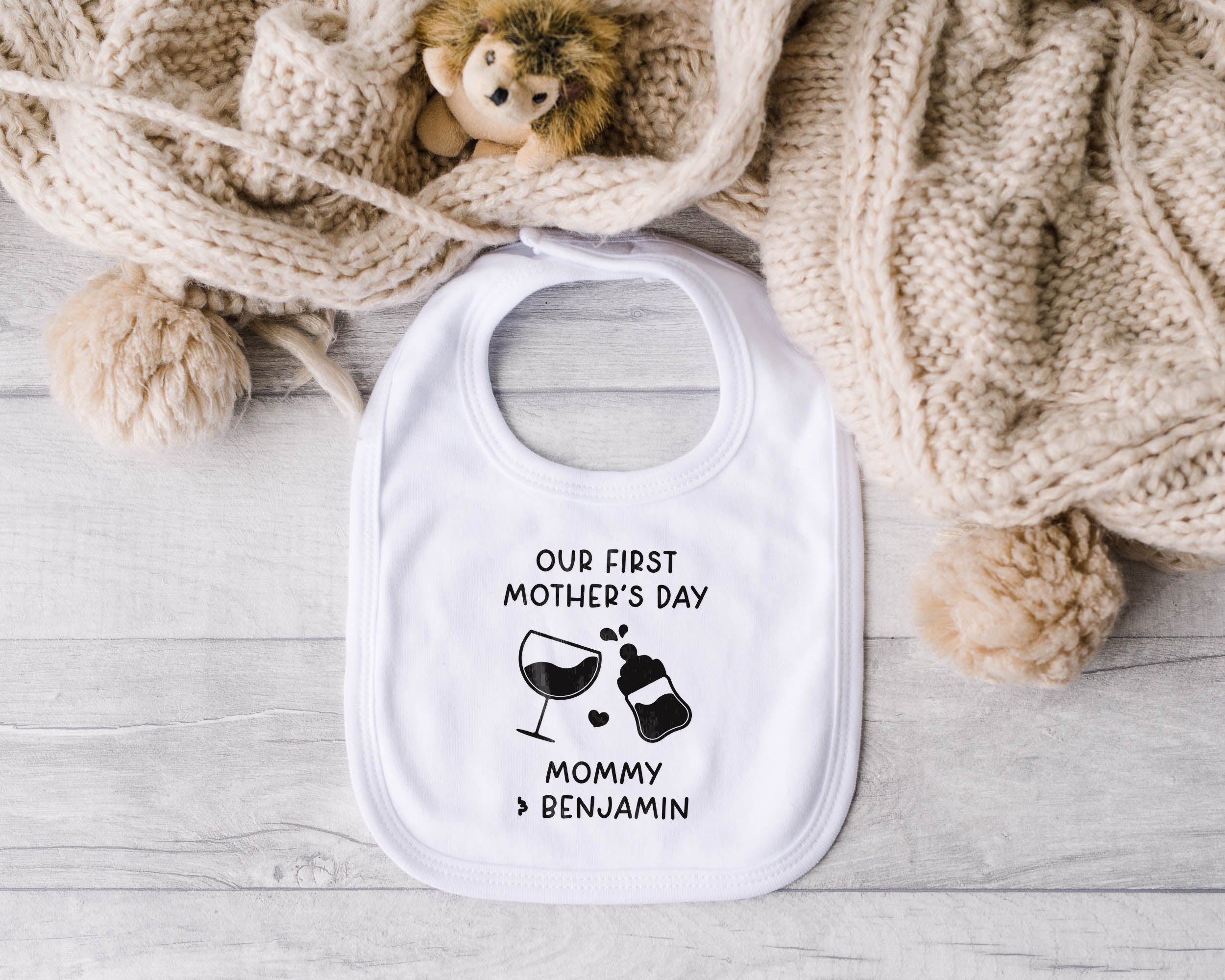 Custom Mum T-Shirt & Baby Vest, Sleepsuit or Bib – Personalised First Mother’s Day Gift Set – Matching Mummy & Baby Outfit